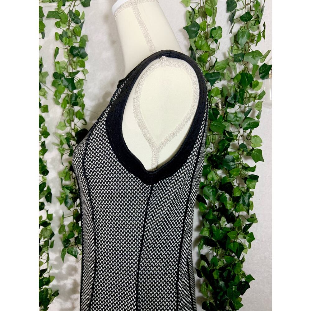 Vintage 90's Sandra Darren Black White Knit Fit & Flare Sleeveless Midi Dress 10 - Picture 5 of 12